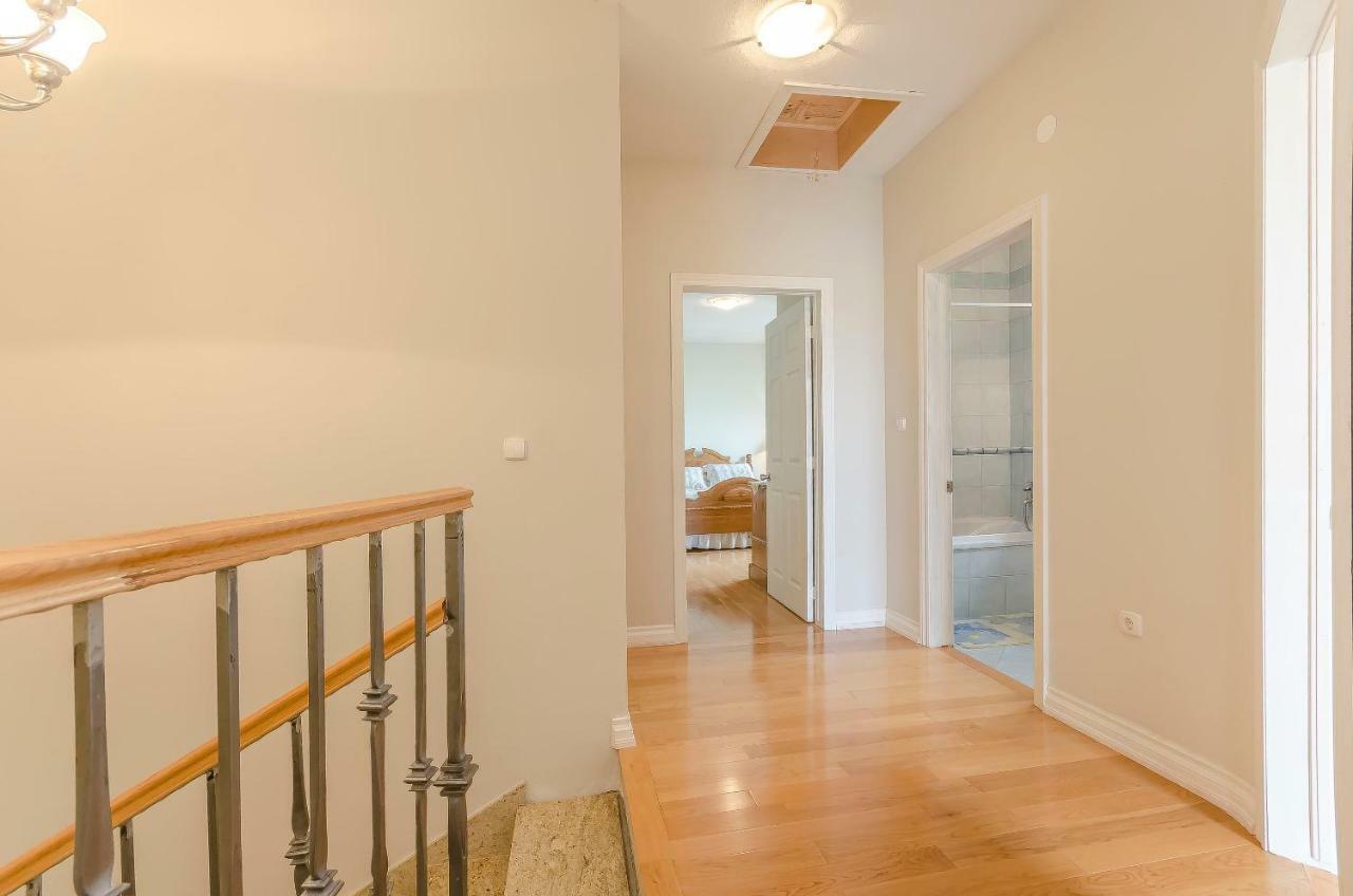 Apartment Canada Dream Vacation Srima Luaran gambar