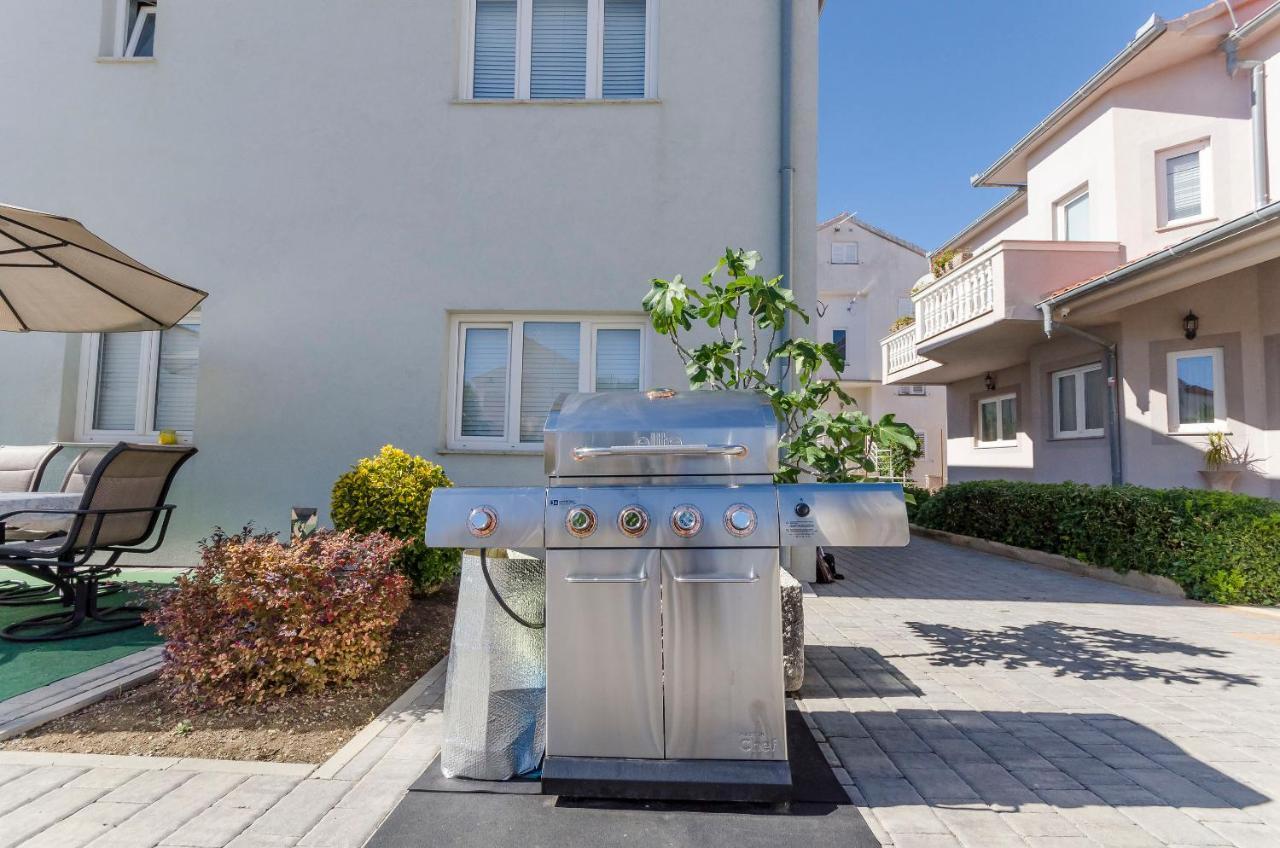 Apartment Canada Dream Vacation Srima Luaran gambar